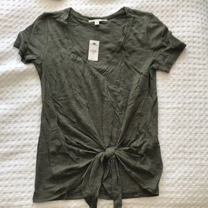 Express one eleven tie front short sleeved Tshirt